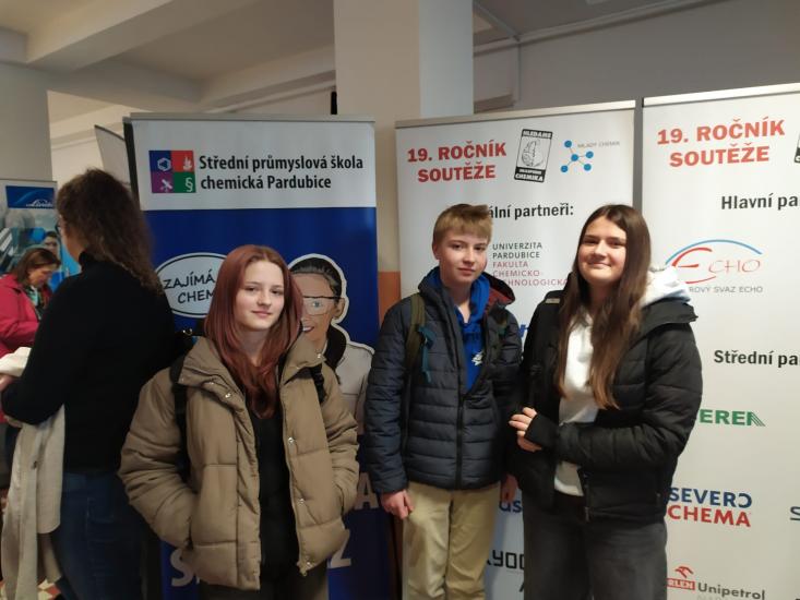 Foto k Hled�me nejlep��ho mlad�ho chemika